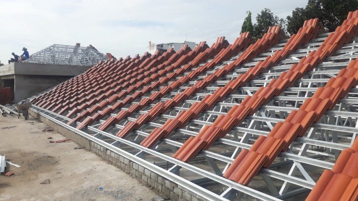 So sánh tiêu chuẫn kỹ thuật & các phương án khi lợp mái ngói